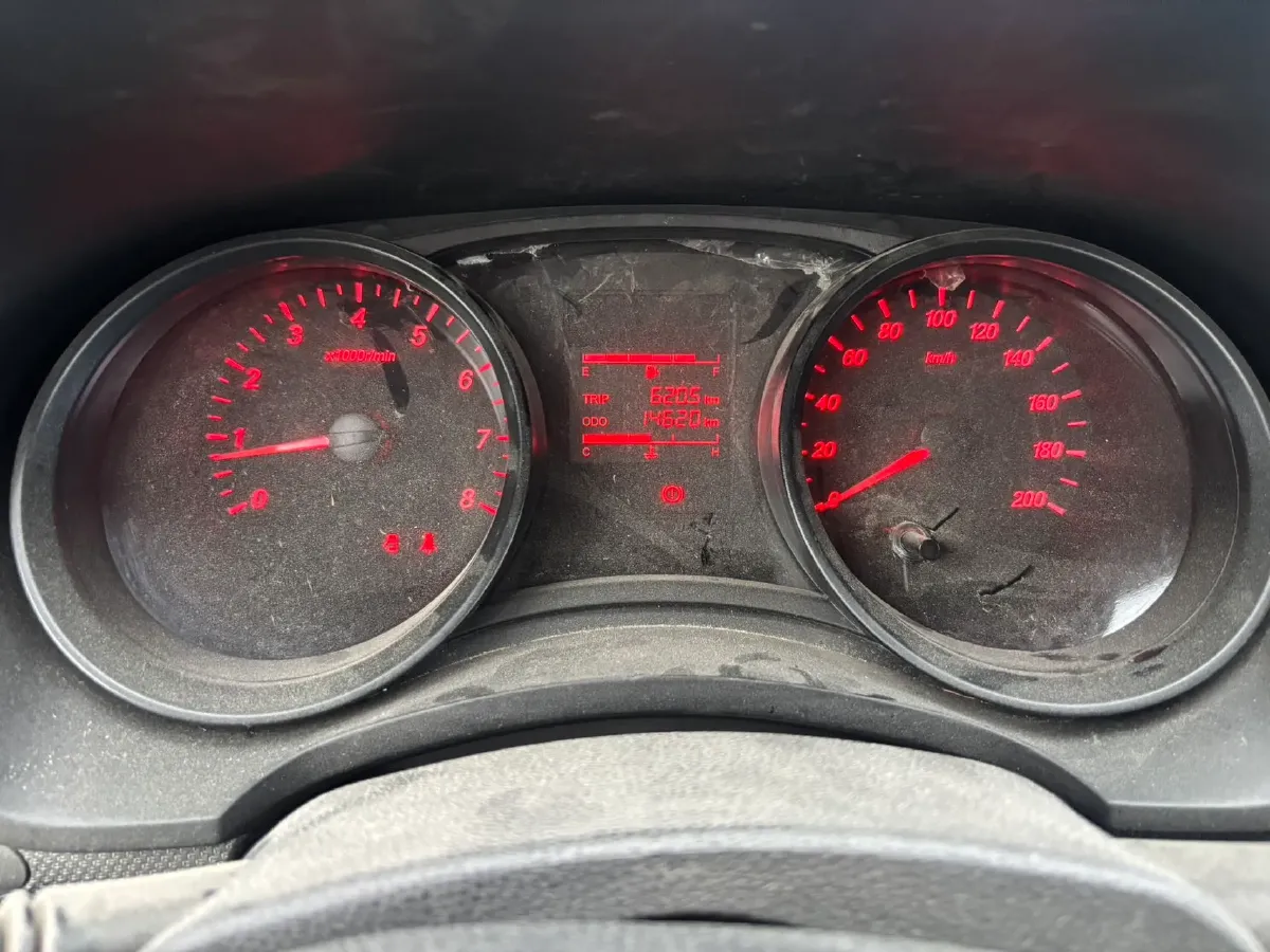 2021 WuLing HongGuang 1.5L 99HP L4 6MT,autocango,china used car exporter,china ev exporter,chinese used car exporter,chinese used ev exporter