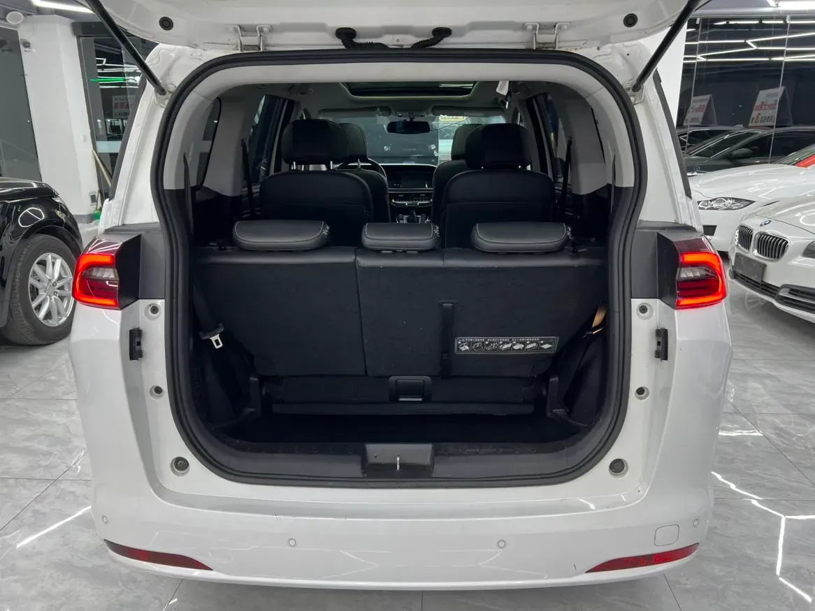 2021 GAC Trumpchi M6 1.5T 169HP L4 7DCT,autocango,china used car exporter,china ev exporter,chinese used car exporter,chinese used ev exporter