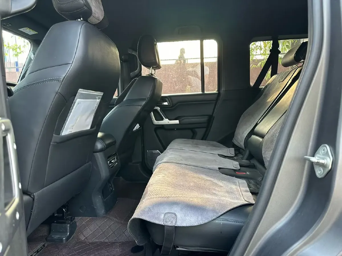 2024 212 212 T01 2.0T 252HP L4 8AT,autocango,china used car exporter,china ev exporter,chinese used car exporter,chinese used ev exporter