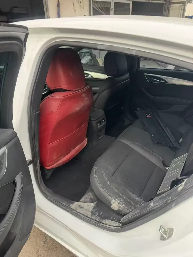 2022 Cadillac CT5 2.0T 237HP L4 10AT,autocango,china used car exporter,china ev exporter,chinese used car exporter,chinese used ev exporter