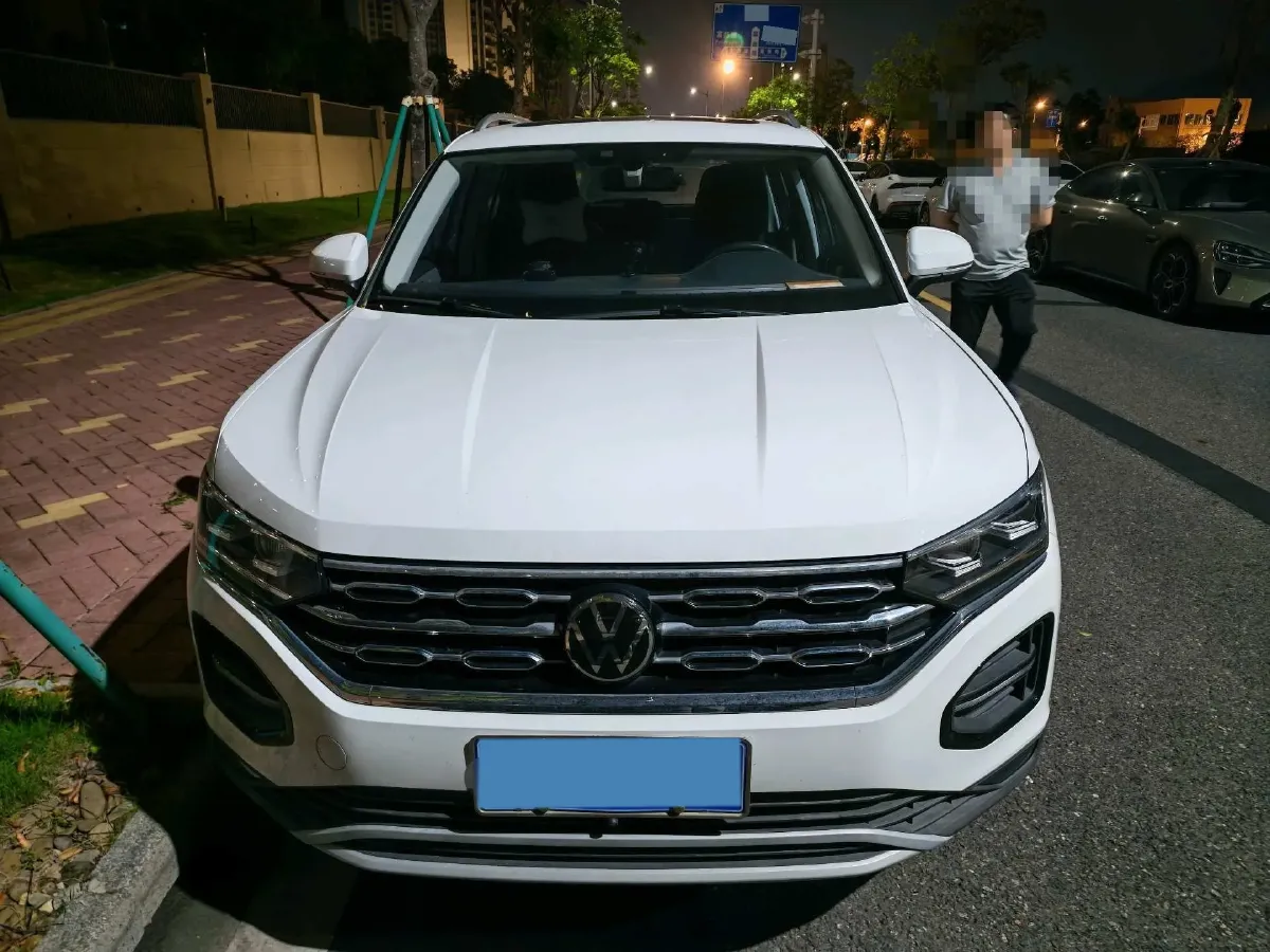 2022 Volkswagen Tayron 2.0T 186HP L4 7DCT,autocango,china used car exporter,china ev exporter,chinese used car exporter,chinese used ev exporter