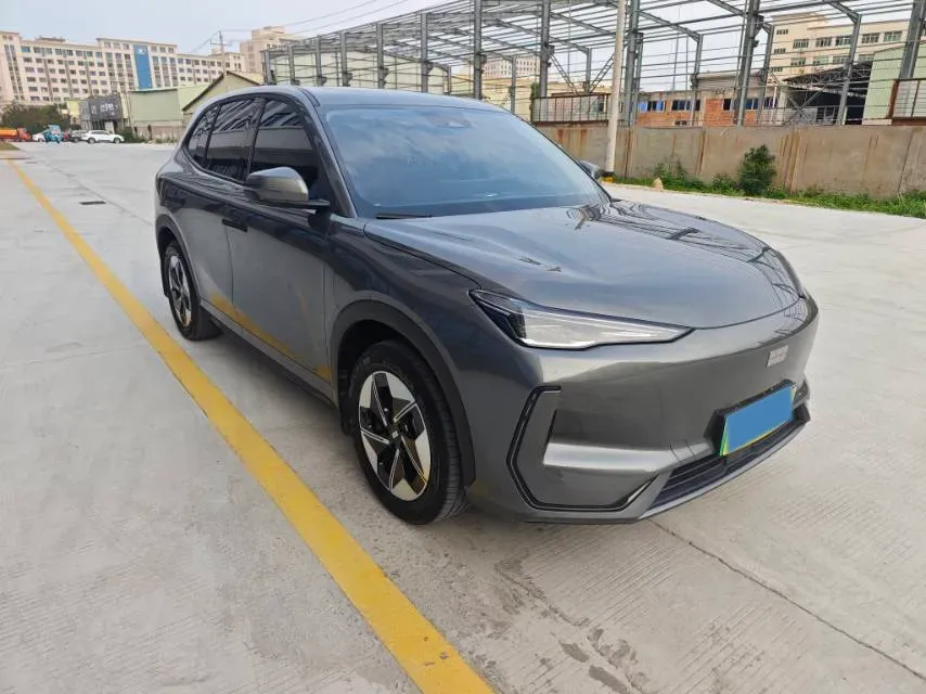2024 Geely Emgrand L HiP 1.5T 181HP L4 3DHT PHEV 15.5KWH,autocango,china used car exporter,china ev exporter,chinese used car exporter,chinese used ev exporter