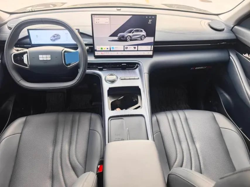 2024 Geely Emgrand L HiP 1.5T 181HP L4 3DHT PHEV 15.5KWH,autocango,china used car exporter,china ev exporter,chinese used car exporter,chinese used ev exporter