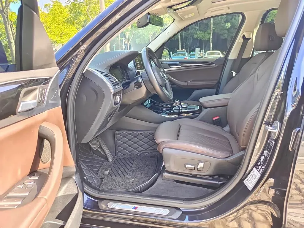 2022 BMW X3 2.0T 184HP L4 8AT,autocango,china used car exporter,china ev exporter,chinese used car exporter,chinese used ev exporter