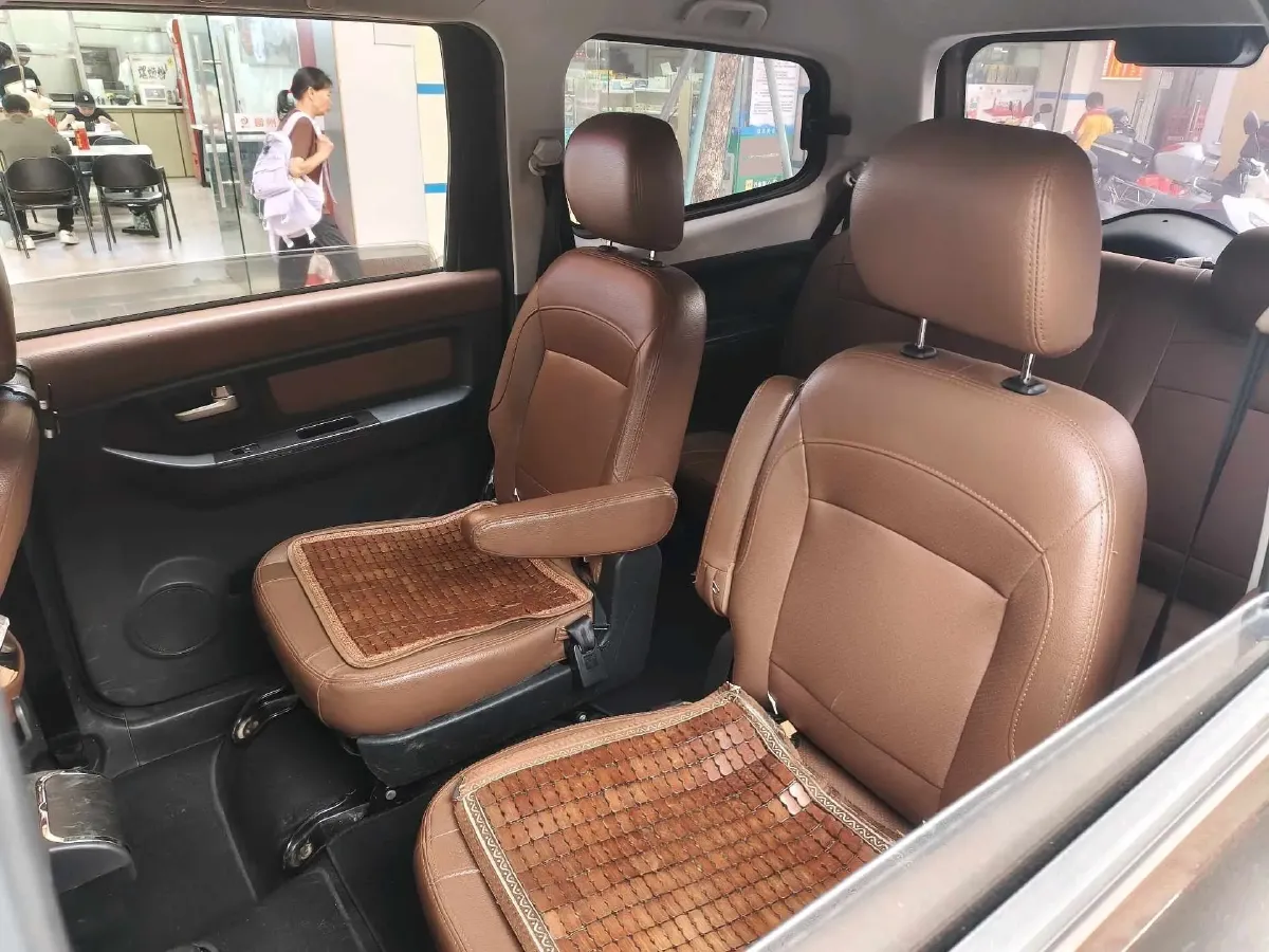 2016 BAIC WeiWang M35 1.5L 106HP L4 5MT,autocango,china used car exporter,china ev exporter,chinese used car exporter,chinese used ev exporter