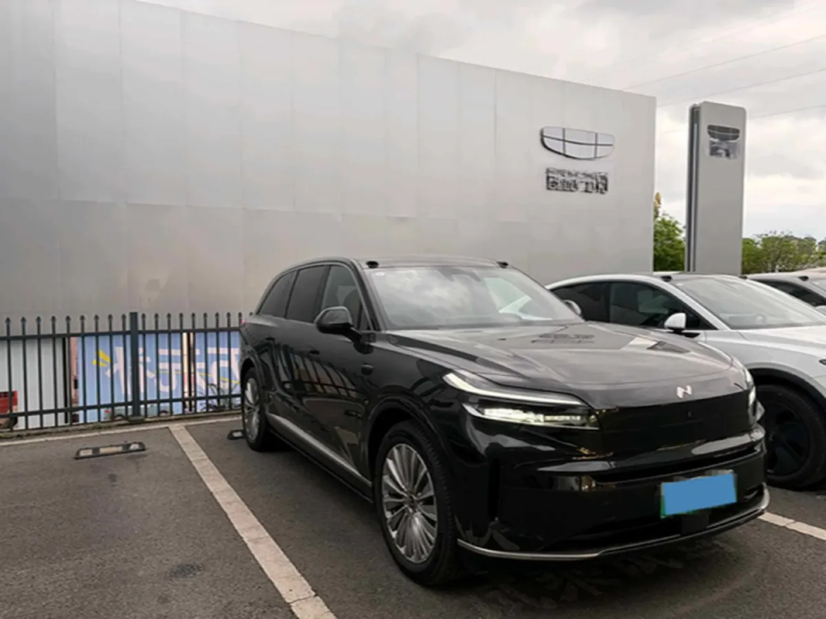 2025 ONVO L90 BEV,autocango,china used car exporter,china ev exporter,chinese used car exporter,chinese used ev exporter