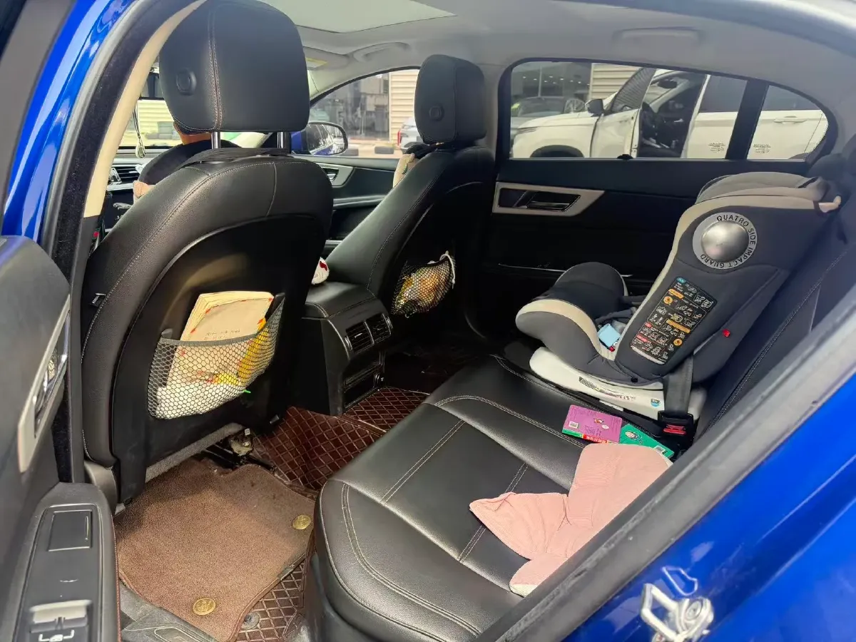 2018 Jaguar XEL 2.0T 200HP L4 8AT,autocango,china used car exporter,china ev exporter,chinese used car exporter,chinese used ev exporter