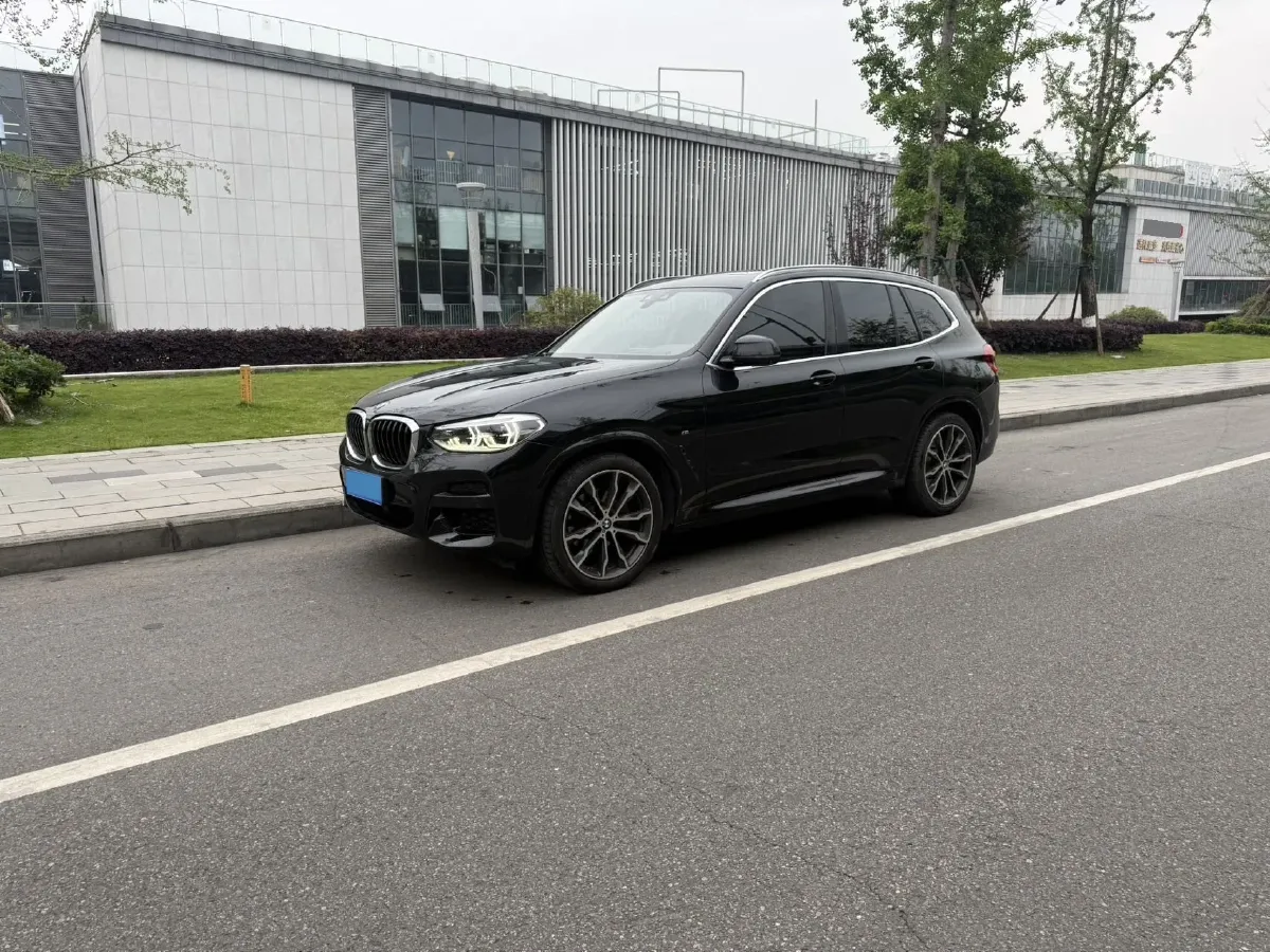2021 BMW X3 2.0T 252HP L4 8AT,autocango,china used car exporter,china ev exporter,chinese used car exporter,chinese used ev exporter