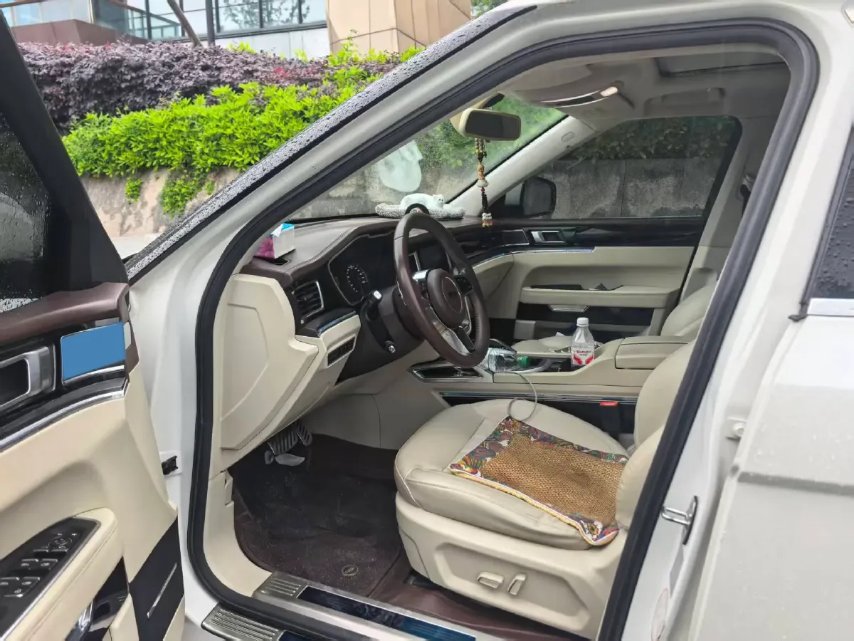 2017 Zotye T700 1.8T 177HP L4 6DCT,autocango,china used car exporter,china ev exporter,chinese used car exporter,chinese used ev exporter