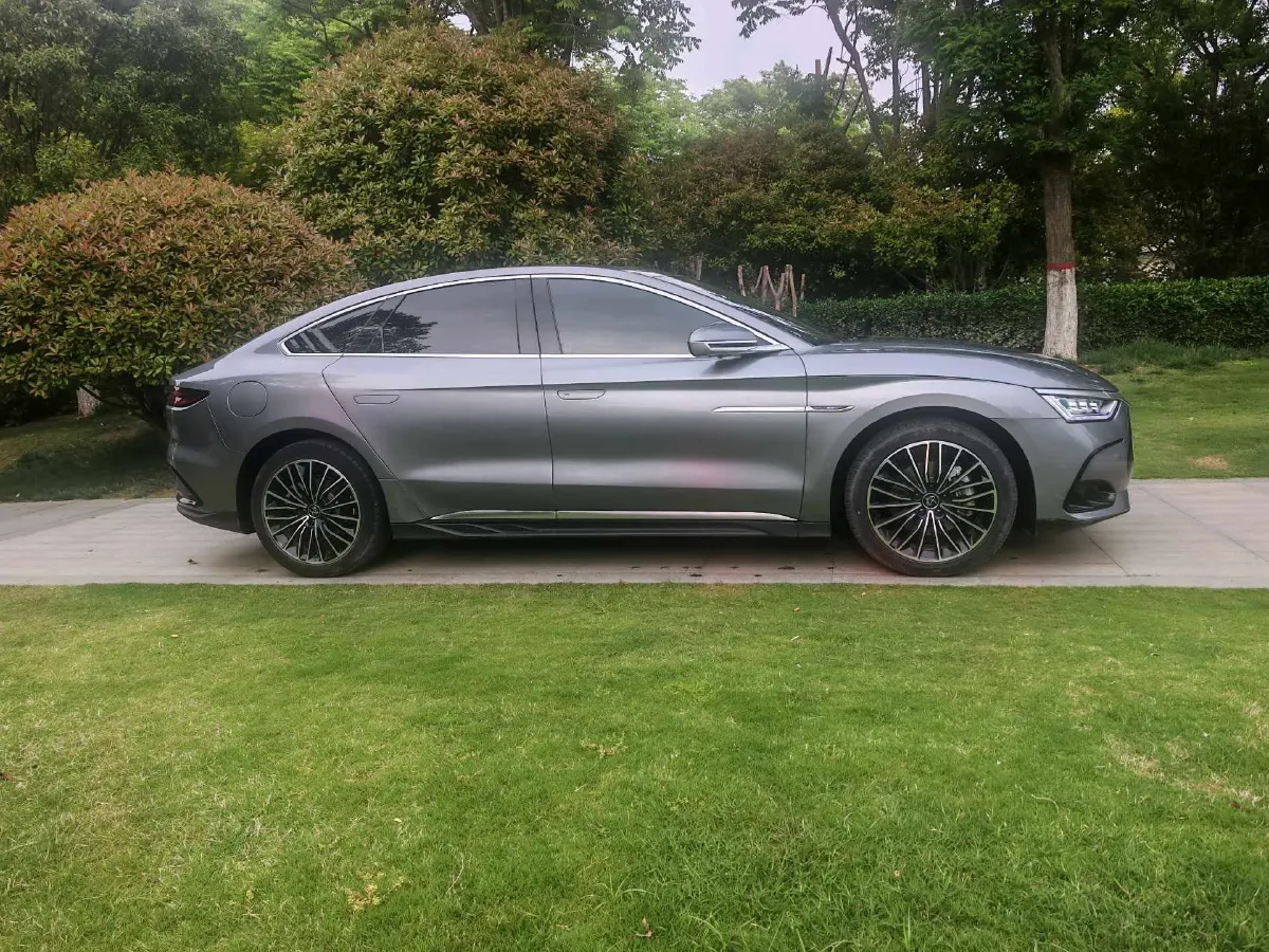 2022 Volkswagen Tiguan L 2.0T 186HP L4 7DCT,autocango,china used car exporter,china ev exporter,chinese used car exporter,chinese used ev exporter