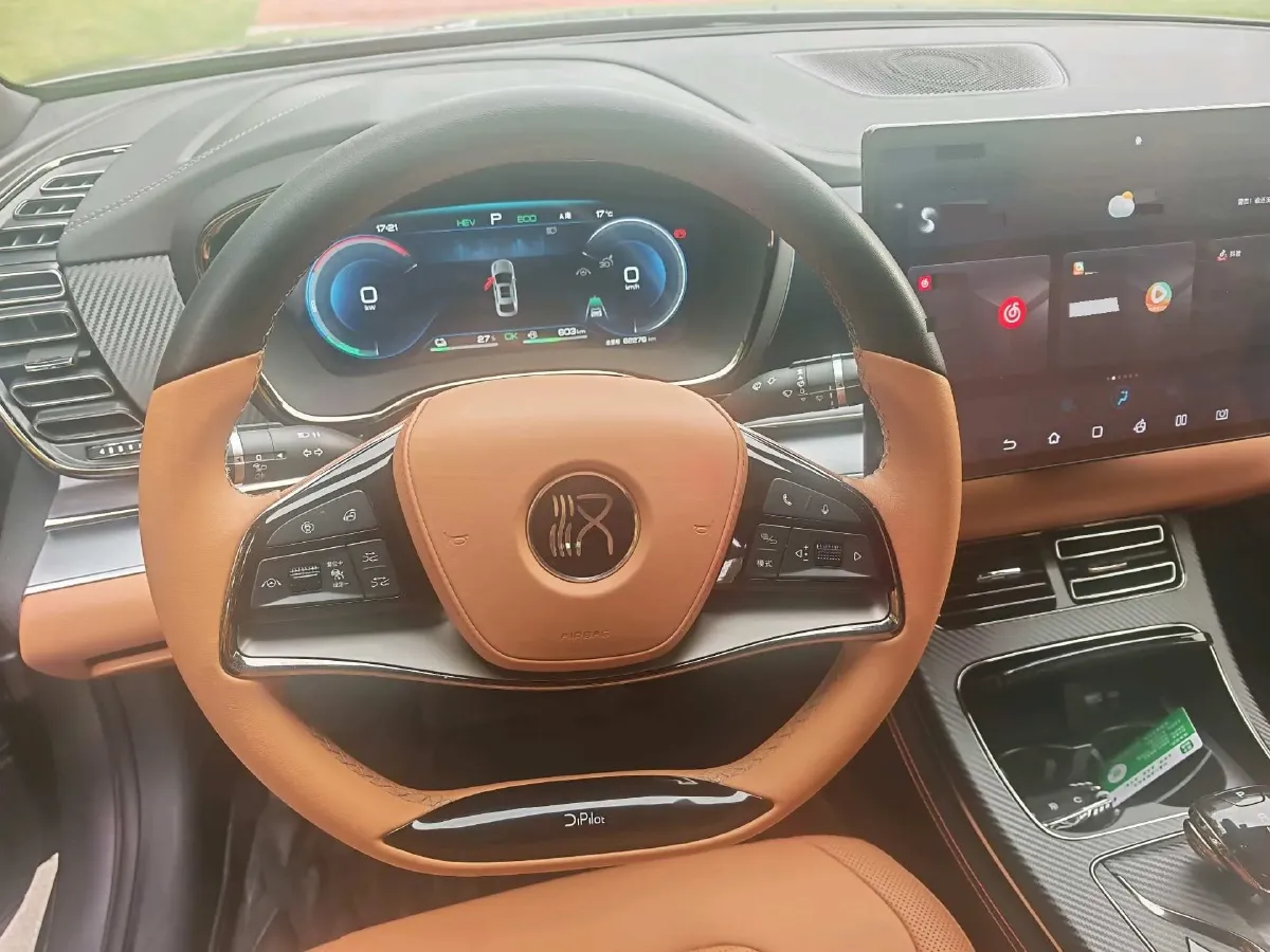 2022 Volkswagen Tiguan L 2.0T 186HP L4 7DCT,autocango,china used car exporter,china ev exporter,chinese used car exporter,chinese used ev exporter