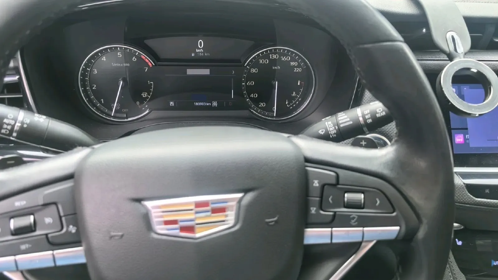 2021 Cadillac XT6 2.0T 237HP L4 9AT,autocango,china used car exporter,china ev exporter,chinese used car exporter,chinese used ev exporter