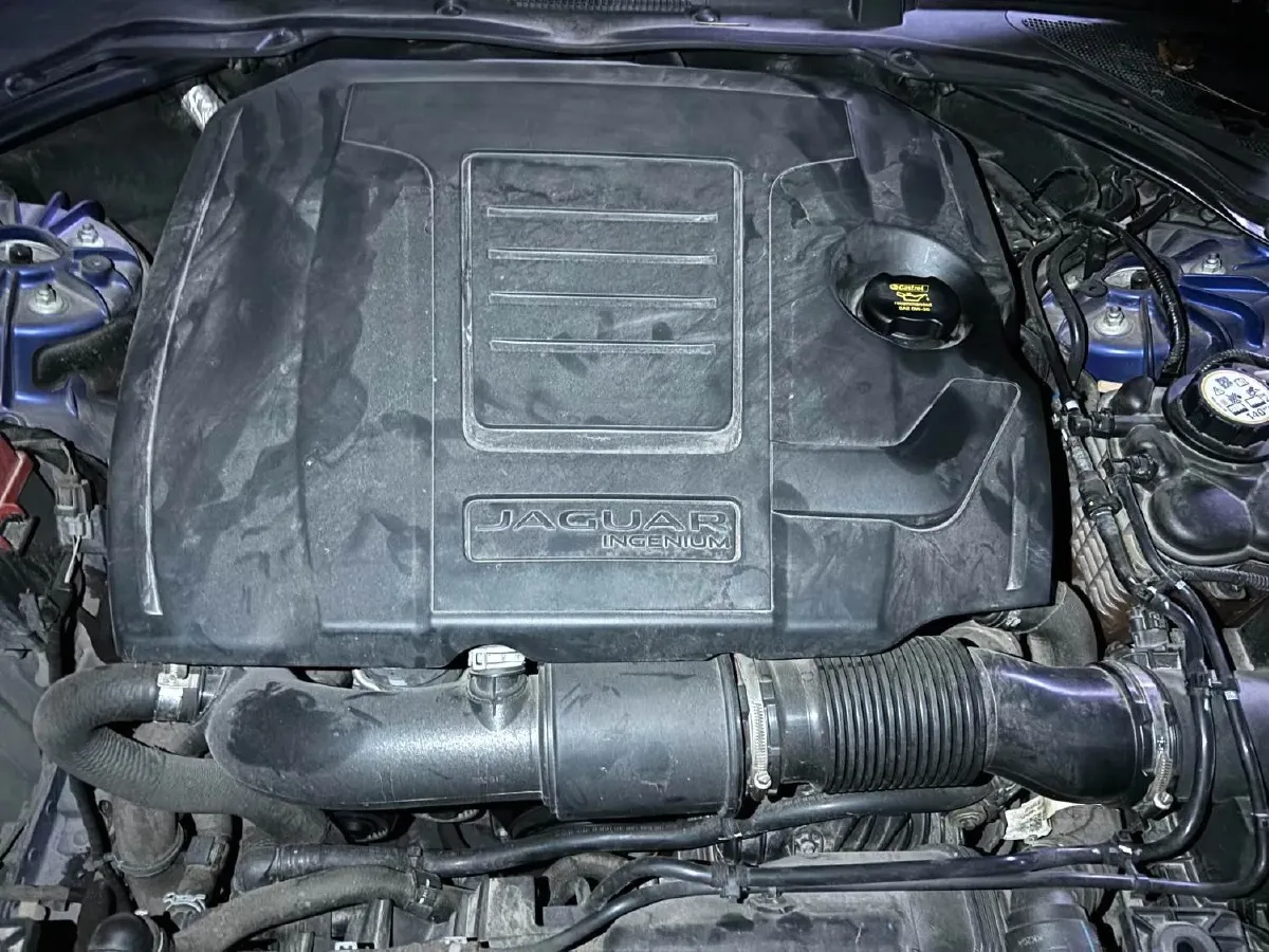 2020 Jaguar XEL 2.0T 200HP L4 8AT,autocango,china used car exporter,china ev exporter,chinese used car exporter,chinese used ev exporter