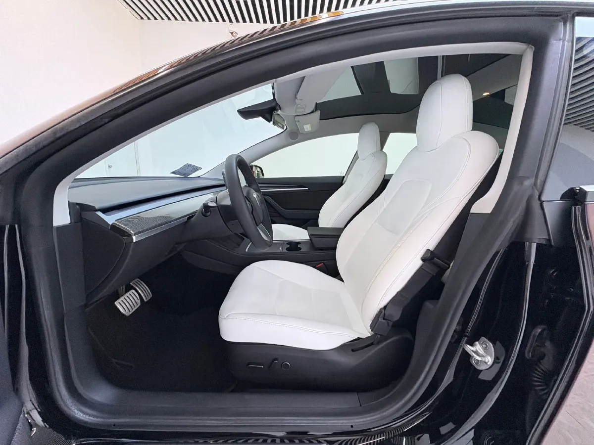 2022 Chevrolet Blazer 2.0T 237HP L4 9AT,autocango,china used car exporter,china ev exporter,chinese used car exporter,chinese used ev exporter