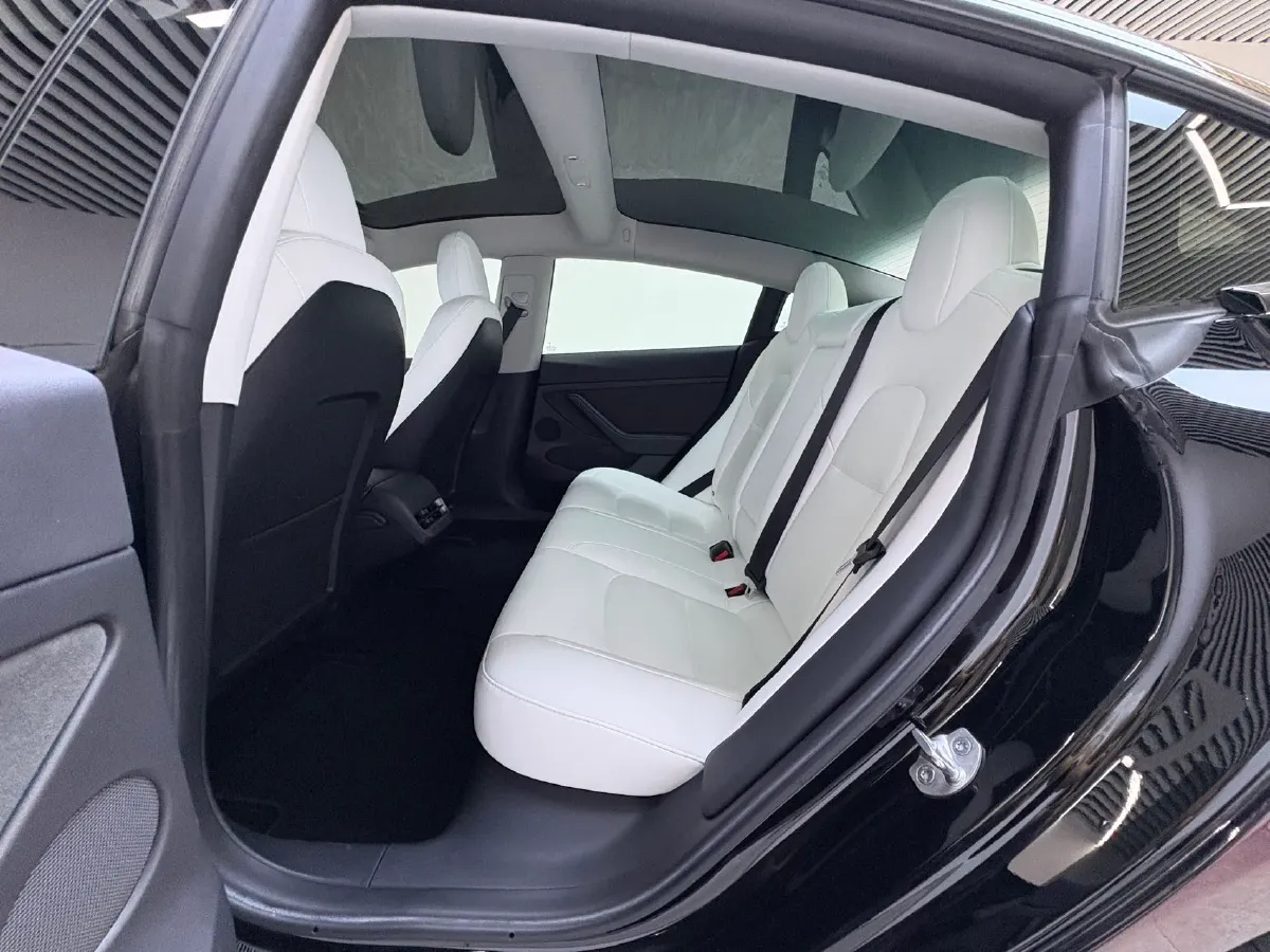 2022 Chevrolet Blazer 2.0T 237HP L4 9AT,autocango,china used car exporter,china ev exporter,chinese used car exporter,chinese used ev exporter