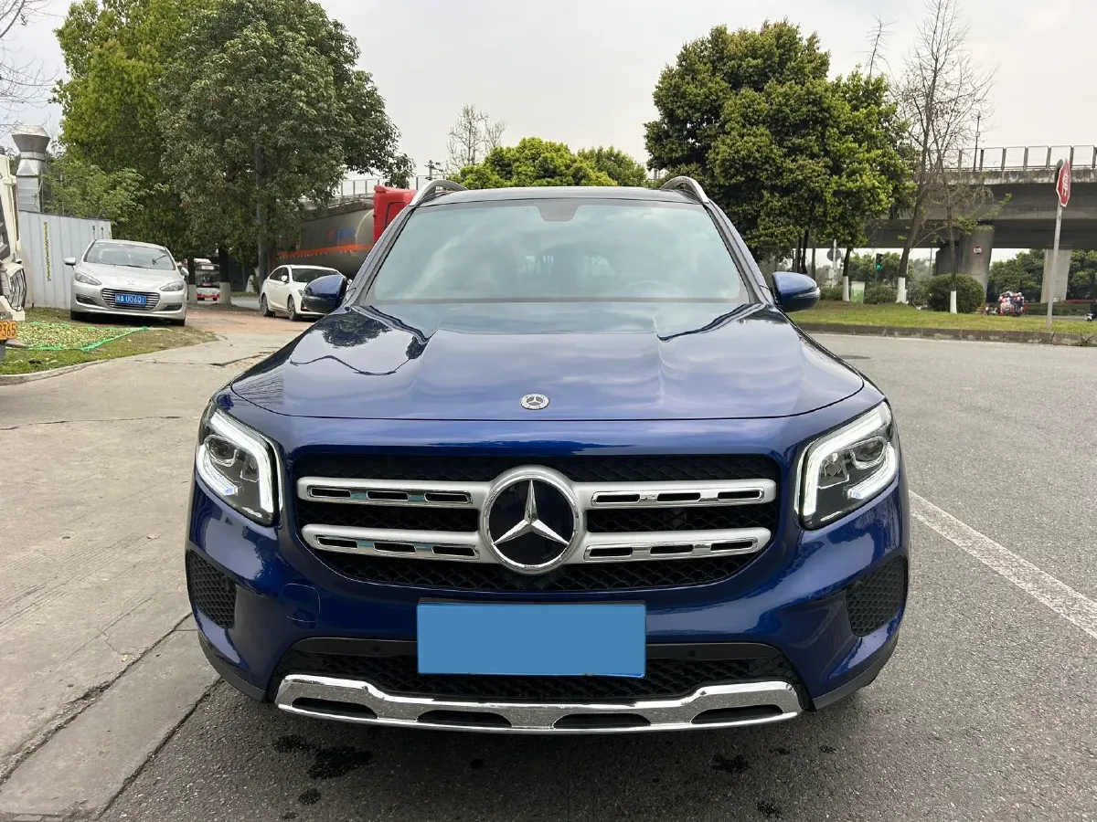 2022 Mercedes-Benz GLB Class 1.3T 163HP L4 7DCT,autocango,china used car exporter,china ev exporter,chinese used car exporter,chinese used ev exporter