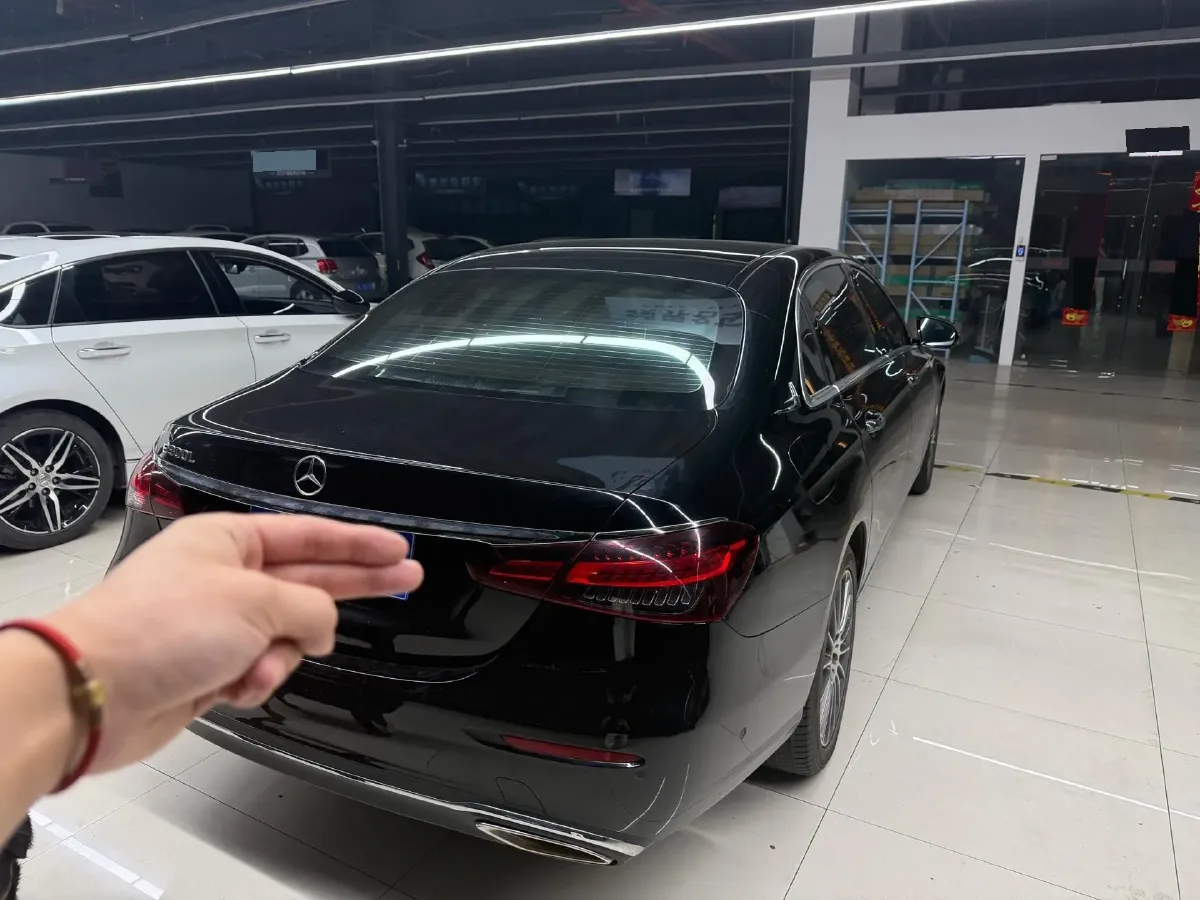2022 Mercedes-Benz E Class 2.0T 197HP L4 9AT,autocango,china used car exporter,china ev exporter,chinese used car exporter,chinese used ev exporter