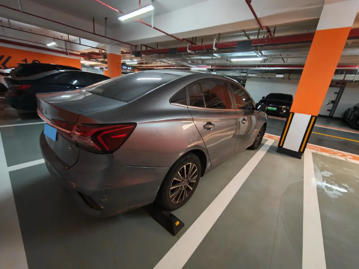 2021 Roewe i5 1.5L 120HP L4 CVT,autocango,china used car exporter,china ev exporter,chinese used car exporter,chinese used ev exporter