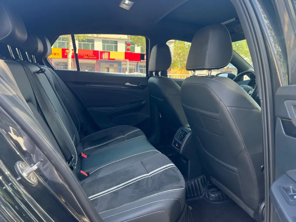 2021 Volkswagen Golf 1.4T 150HP L4 7DCT,autocango,china used car exporter,china ev exporter,chinese used car exporter,chinese used ev exporter