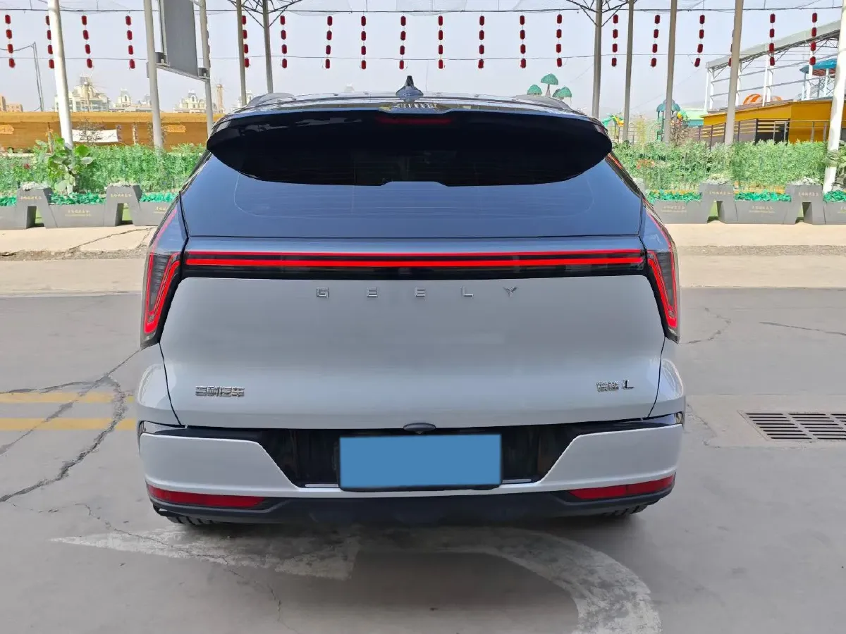 2025 Geely StarRay 1.5T 181HP L4 7DCT,autocango,china used car exporter,china ev exporter,chinese used car exporter,chinese used ev exporter