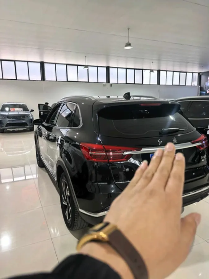 2022 HongQi HS5 2.0T 224HP L4 6AT,autocango,china used car exporter,china ev exporter,chinese used car exporter,chinese used ev exporter