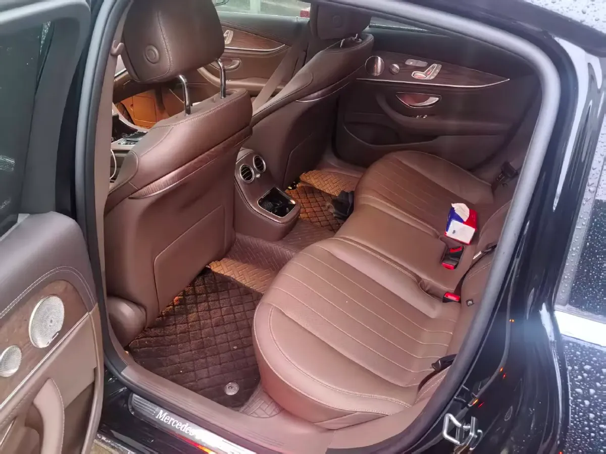 2023 Mercedes-Benz E Class 2.0T 258HP L4 9AT,autocango,china used car exporter,china ev exporter,chinese used car exporter,chinese used ev exporter