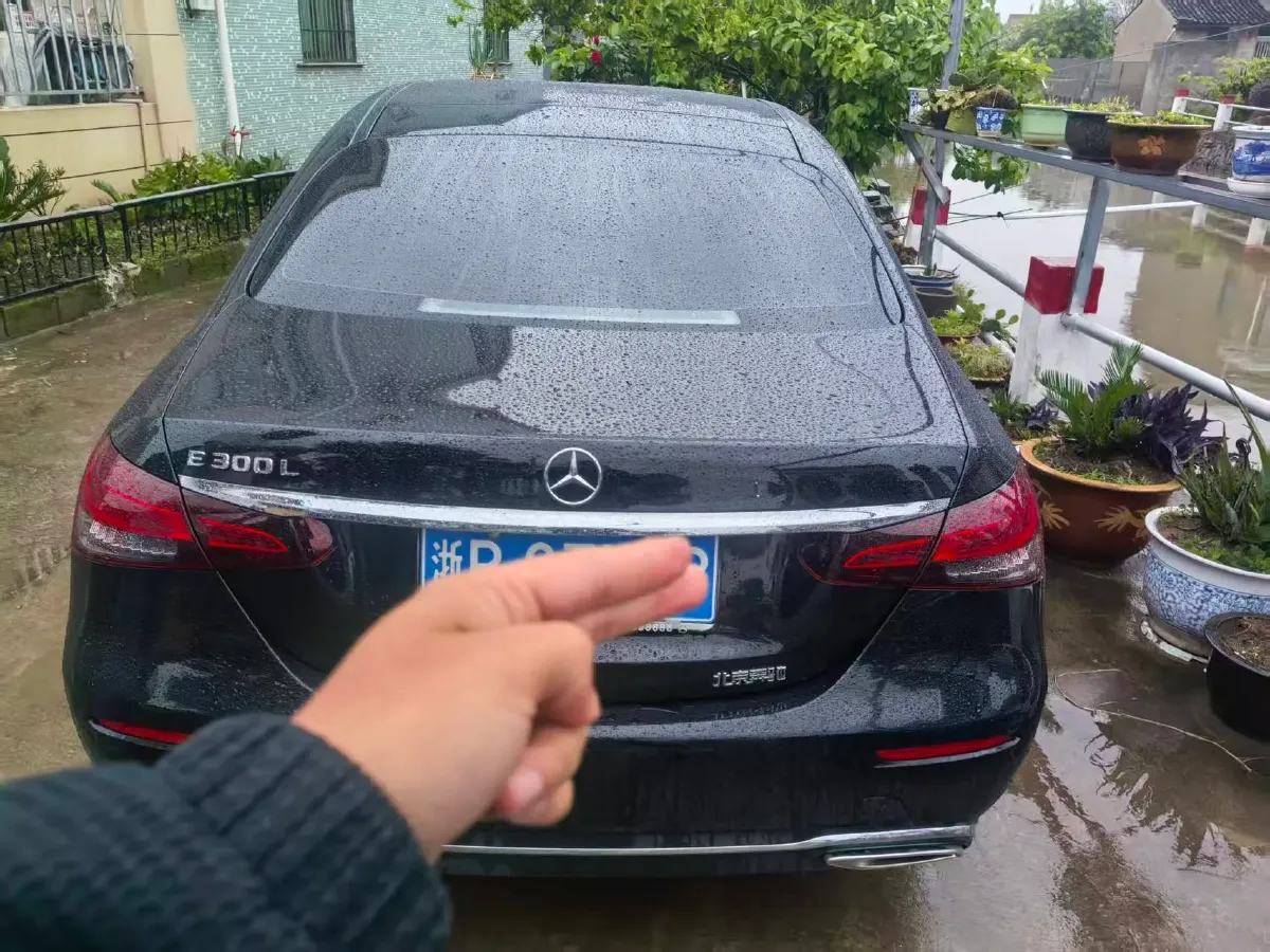 2023 Mercedes-Benz E Class 2.0T 258HP L4 9AT,autocango,china used car exporter,china ev exporter,chinese used car exporter,chinese used ev exporter
