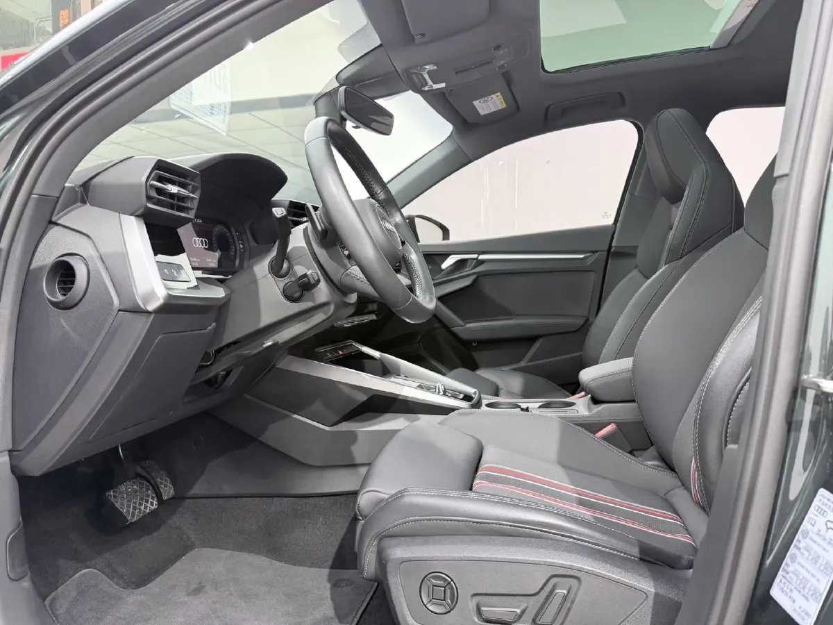 2022 Audi A3 1.4T 150HP L4 7DCT,autocango,china used car exporter,china ev exporter,chinese used car exporter,chinese used ev exporter