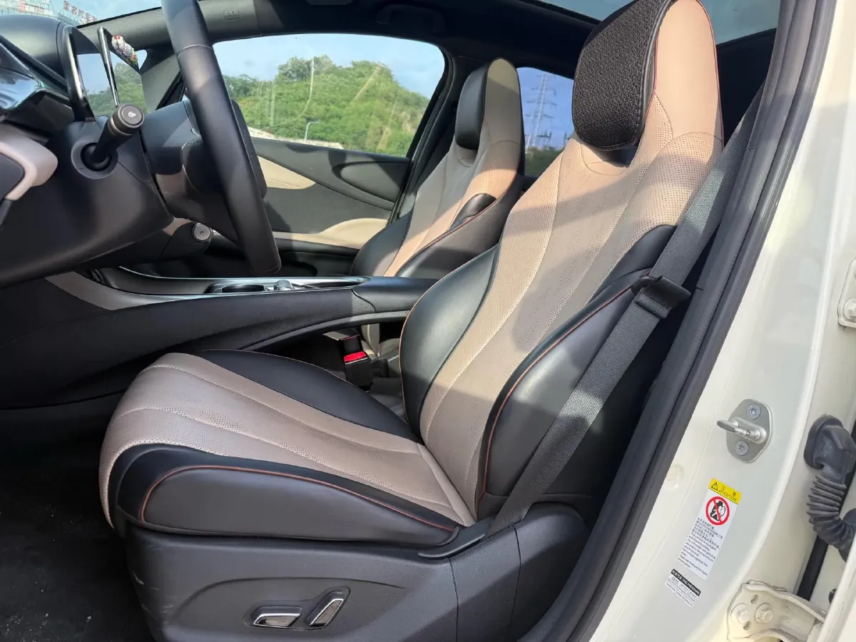 2023 BYD Dolphin BEV 44.928KWH,autocango,china used car exporter,china ev exporter,chinese used car exporter,chinese used ev exporter