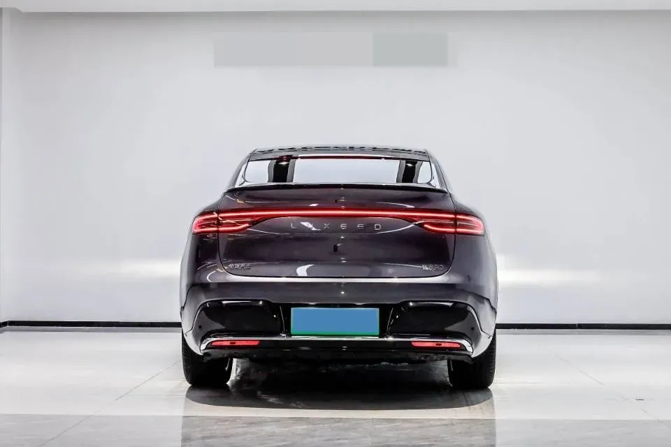 2025 Luxeed R7 REEV 156HP REEV,autocango,china used car exporter,china ev exporter,chinese used car exporter,chinese used ev exporter