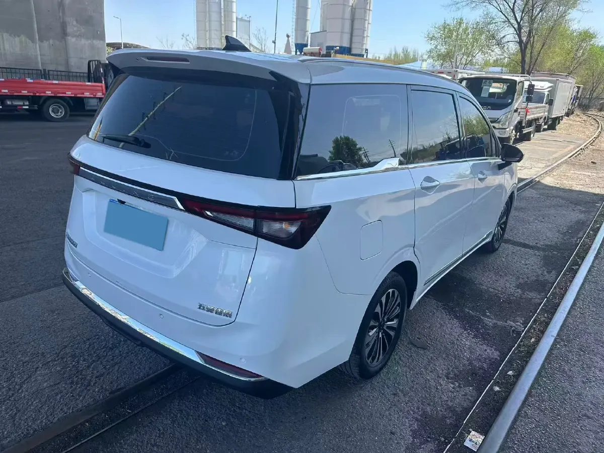 2022 Venucia T60 1.6L 126HP L4 CVT,autocango,china used car exporter,china ev exporter,chinese used car exporter,chinese used ev exporter
