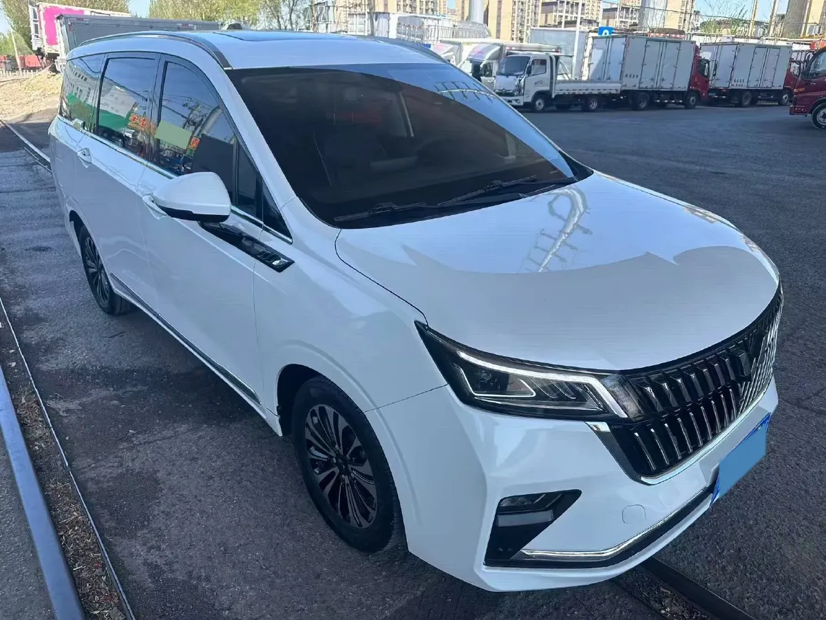 2022 Venucia T60 1.6L 126HP L4 CVT,autocango,china used car exporter,china ev exporter,chinese used car exporter,chinese used ev exporter