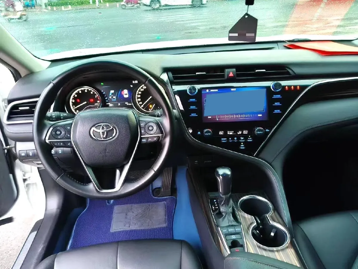 2019 Toyota Camry 2.5L 209HP L4 8AT,autocango,china used car exporter,china ev exporter,chinese used car exporter,chinese used ev exporter