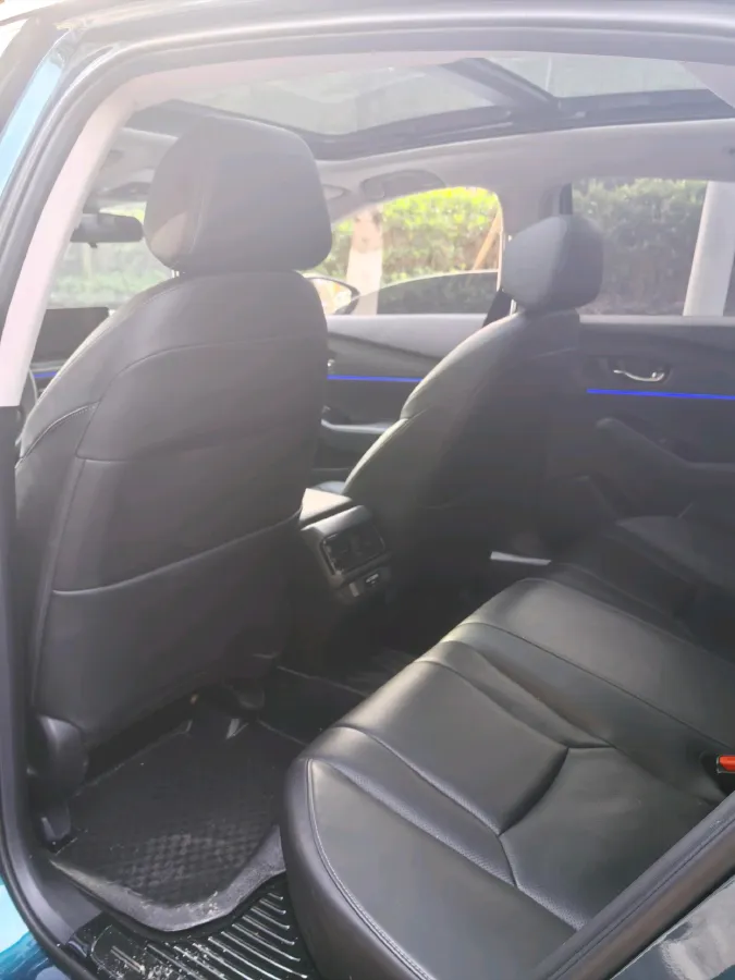 2023 Honda Accord 2.0L 148HP L4 E-CVT PHEV 17.7KWH,autocango,china used car exporter,china ev exporter,chinese used car exporter,chinese used ev exporter