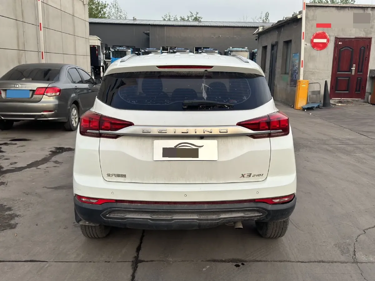 2019 BeiJing Auto X3 1.5T 150HP L4 6MT,autocango,china used car exporter,china ev exporter,chinese used car exporter,chinese used ev exporter