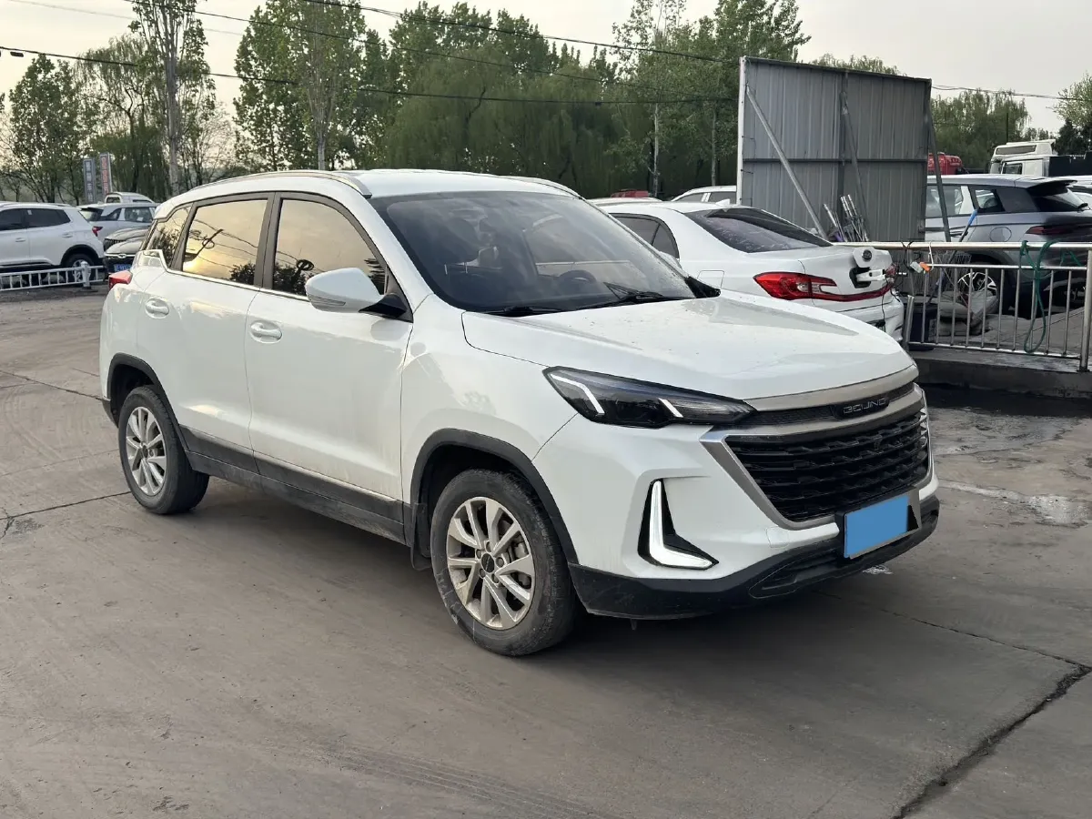 2019 BeiJing Auto X3 1.5T 150HP L4 6MT,autocango,china used car exporter,china ev exporter,chinese used car exporter,chinese used ev exporter