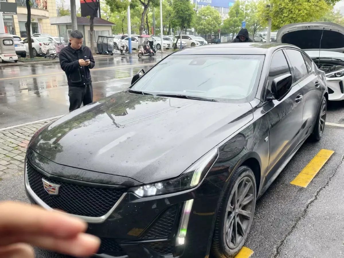 2024 Cadillac CT5 2.0T 237HP L4 10AT,autocango,china used car exporter,china ev exporter,chinese used car exporter,chinese used ev exporter