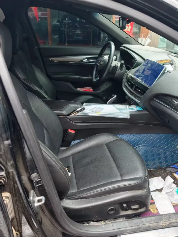 2024 Cadillac CT5 2.0T 237HP L4 10AT,autocango,china used car exporter,china ev exporter,chinese used car exporter,chinese used ev exporter