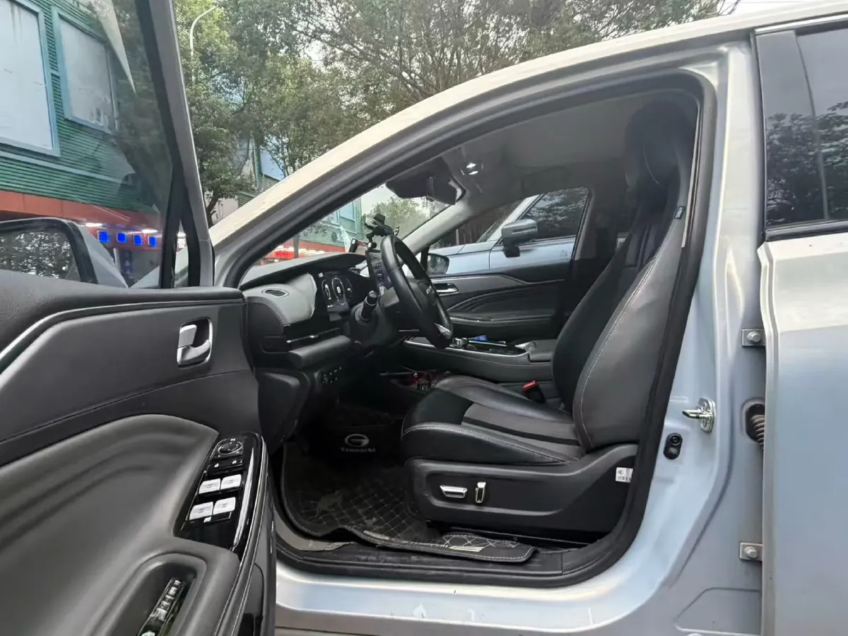 2022 ChangAn Oshan Z6 1.5T 170HP L4 6TCT PHEV 28.4KWH,autocango,china used car exporter,china ev exporter,chinese used car exporter,chinese used ev exporter