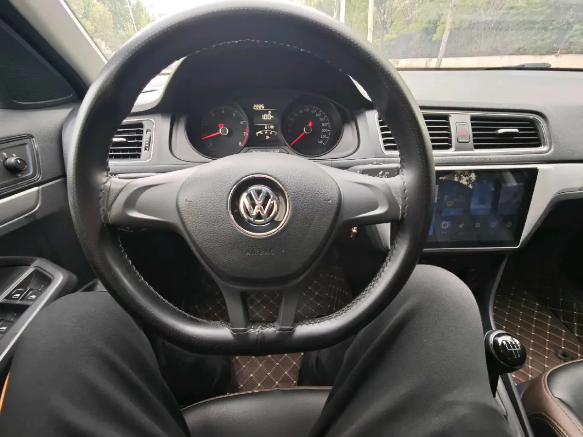 2017 Buick Excelle 1.5L 114HP L4 5MT,autocango,china used car exporter,china ev exporter,chinese used car exporter,chinese used ev exporter