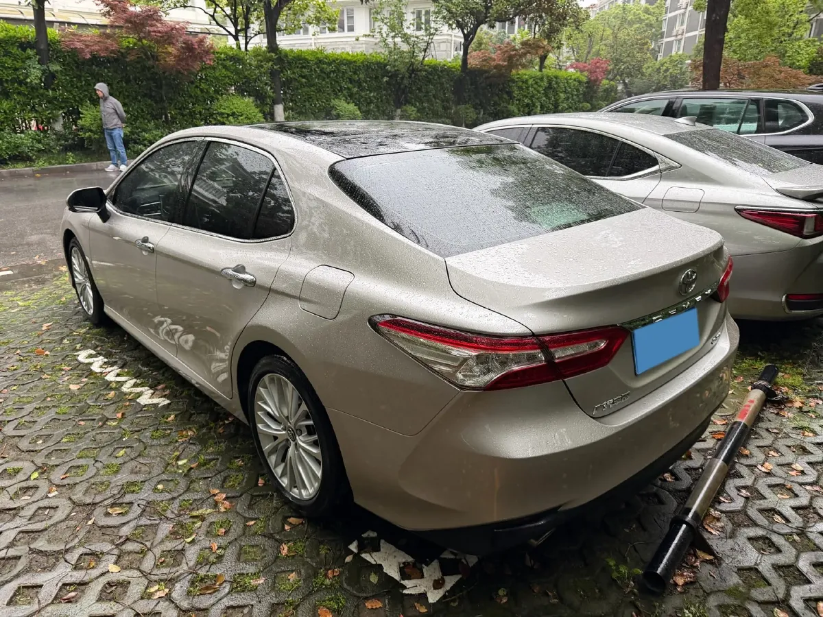2019 Toyota Camry 2.5L 209HP L4 8AT,autocango,china used car exporter,china ev exporter,chinese used car exporter,chinese used ev exporter