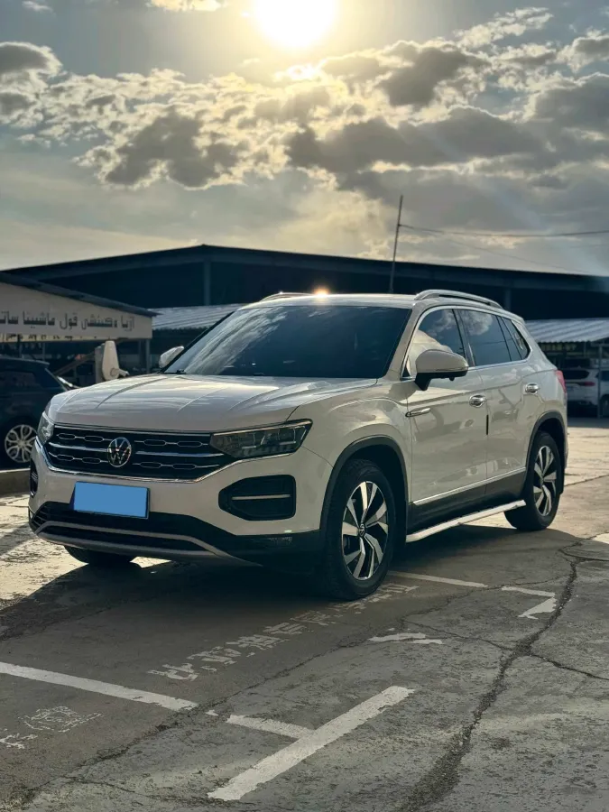 2022 Volkswagen Tayron 2.0T 186HP L4 7DCT,autocango,china used car exporter,china ev exporter,chinese used car exporter,chinese used ev exporter