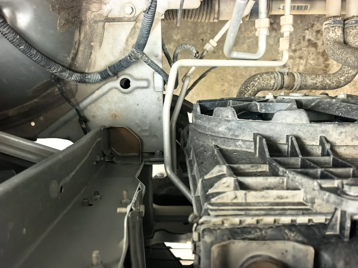 2023 WuLing RongGuang New Truck 2.0L 136HP L4 5MT,autocango,china used car exporter,china ev exporter,chinese used car exporter,chinese used ev exporter