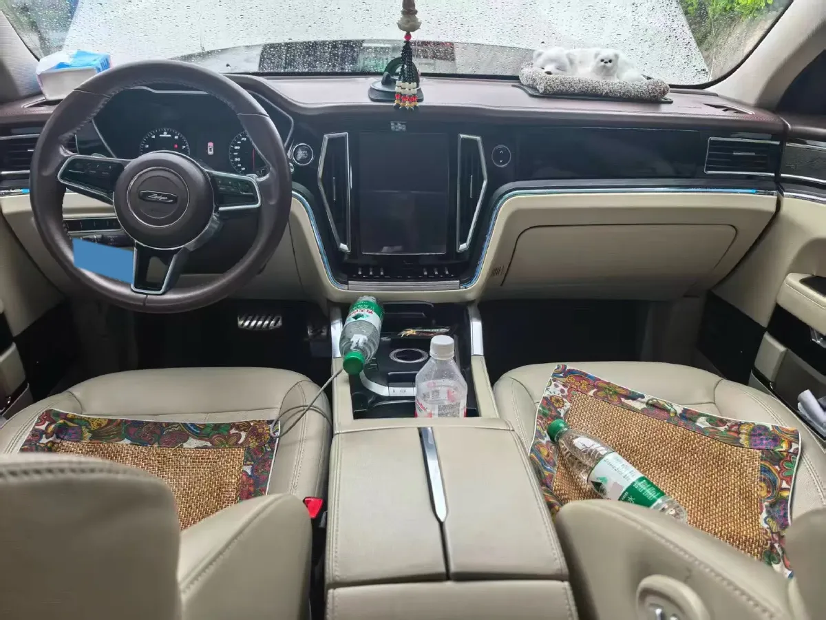 2018 Zotye T700 1.8T 177HP L4 6DCT,autocango,china used car exporter,china ev exporter,chinese used car exporter,chinese used ev exporter