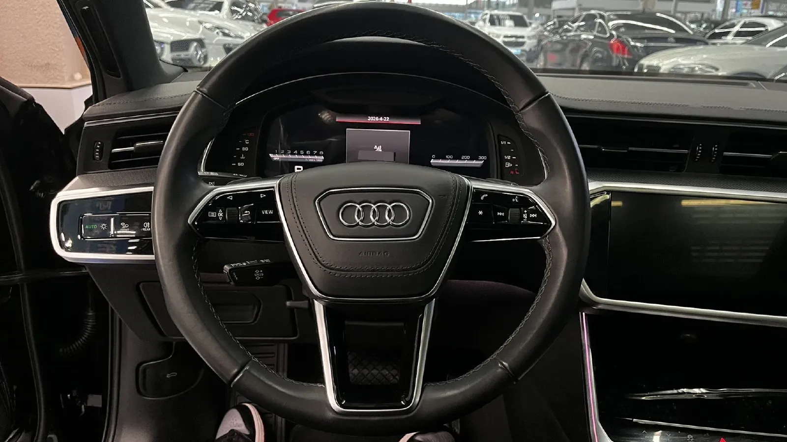 2024 Audi A6L 2.0T 190HP L4 7DCT,autocango,china used car exporter,china ev exporter,chinese used car exporter,chinese used ev exporter