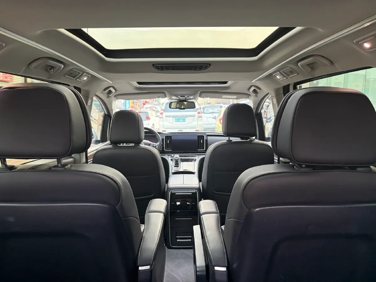 2023 GAC Trumpchi M8 2.0T 252HP L4 8AT,autocango,china used car exporter,china ev exporter,chinese used car exporter,chinese used ev exporter