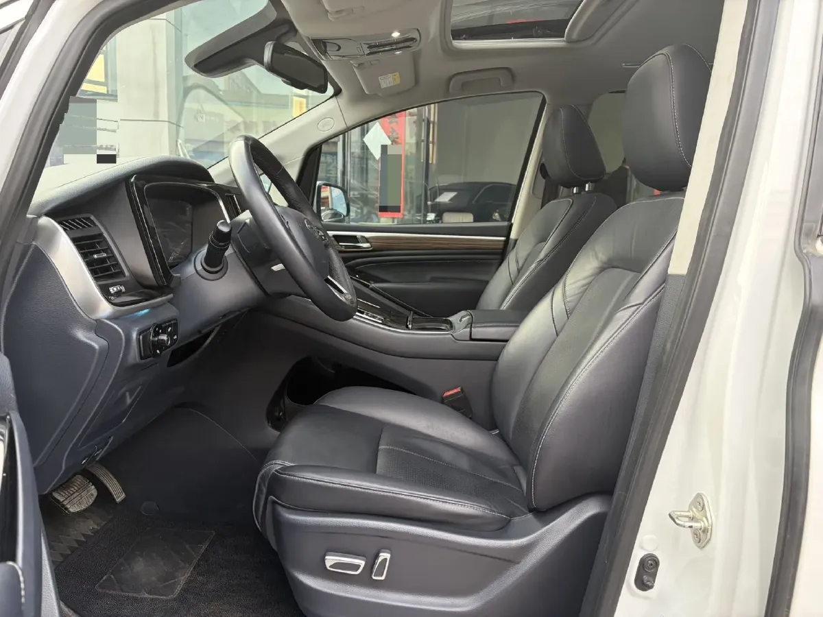 2023 GAC Trumpchi M8 2.0T 252HP L4 8AT,autocango,china used car exporter,china ev exporter,chinese used car exporter,chinese used ev exporter