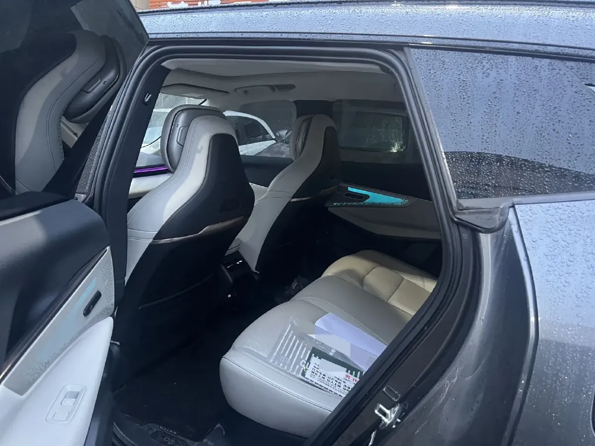 2023 LYNK&CO 08 EM-P 1.5T 163HP L4 3DHT PHEV 39.8KWH,autocango,china used car exporter,china ev exporter,chinese used car exporter,chinese used ev exporter