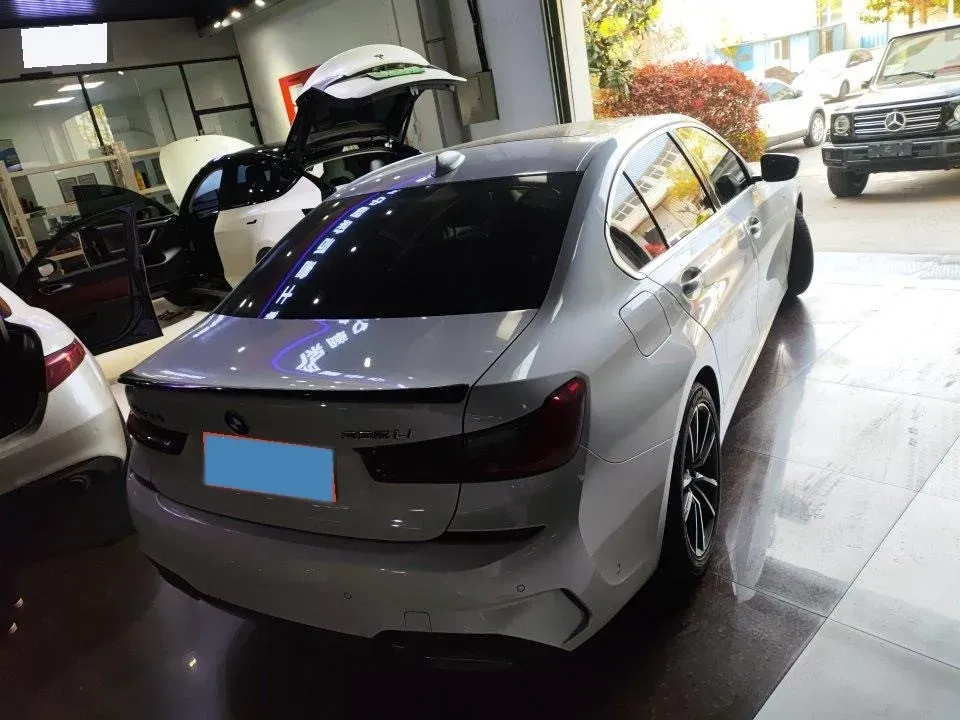 2021 BMW 3 Series 2.0T 184HP L4 8AT,autocango,china used car exporter,china ev exporter,chinese used car exporter,chinese used ev exporter
