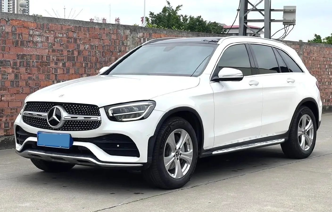 2021 Mercedes-Benz GLC Class 2.0T 197HP L4 9AT,autocango,china used car exporter,china ev exporter,chinese used car exporter,chinese used ev exporter